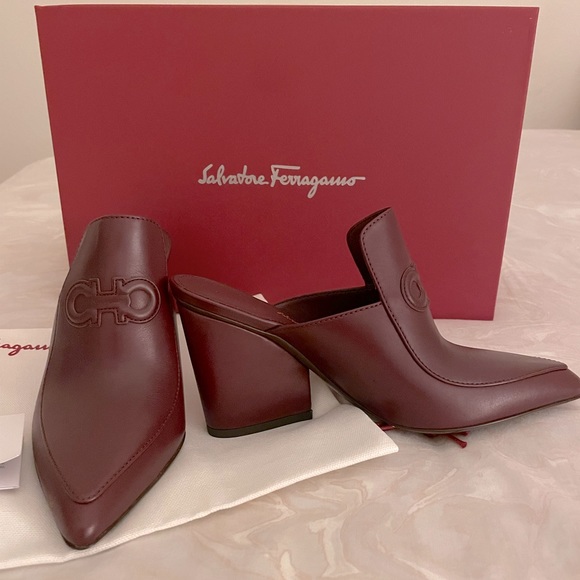 Salvatore Ferragamo Womens Malfa Nebbiolo Calf Mules size 5 - Picture 1 of 8